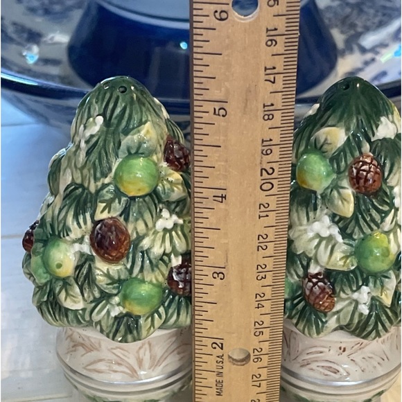 Vintage Fitz and Floyd Salt Pepper Shakers Winter Garden Topiary Holiday Decor - Picture 4 of 9